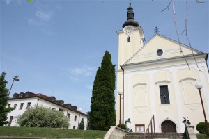 Župna crkva i novi franjevački samostan (Small)